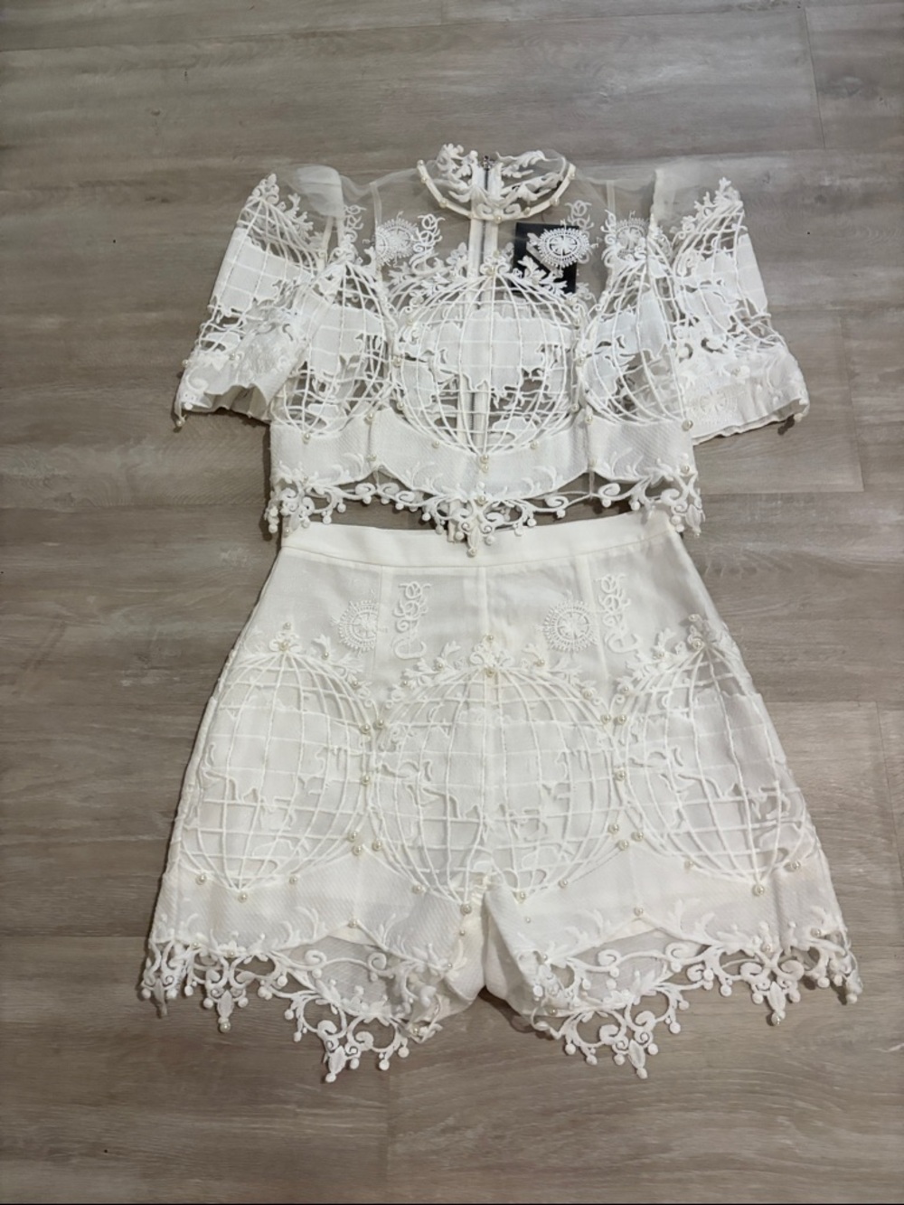 High-Waist White Lace Embroidered Women's Shorts